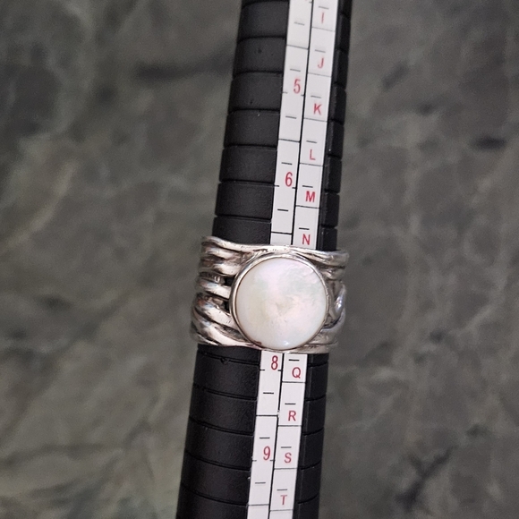 Silpada .925 Sterling Silver, Coin Pearl Woven Ring Size 7 - Picture 8 of 8